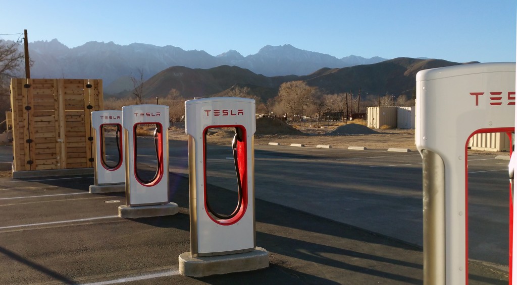 Tesla seeks to put 12 recharging stations in