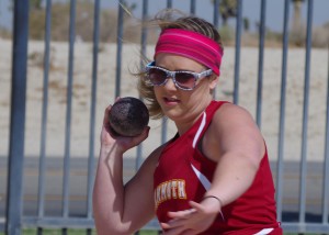 Kylie LaFramboise shot put with style