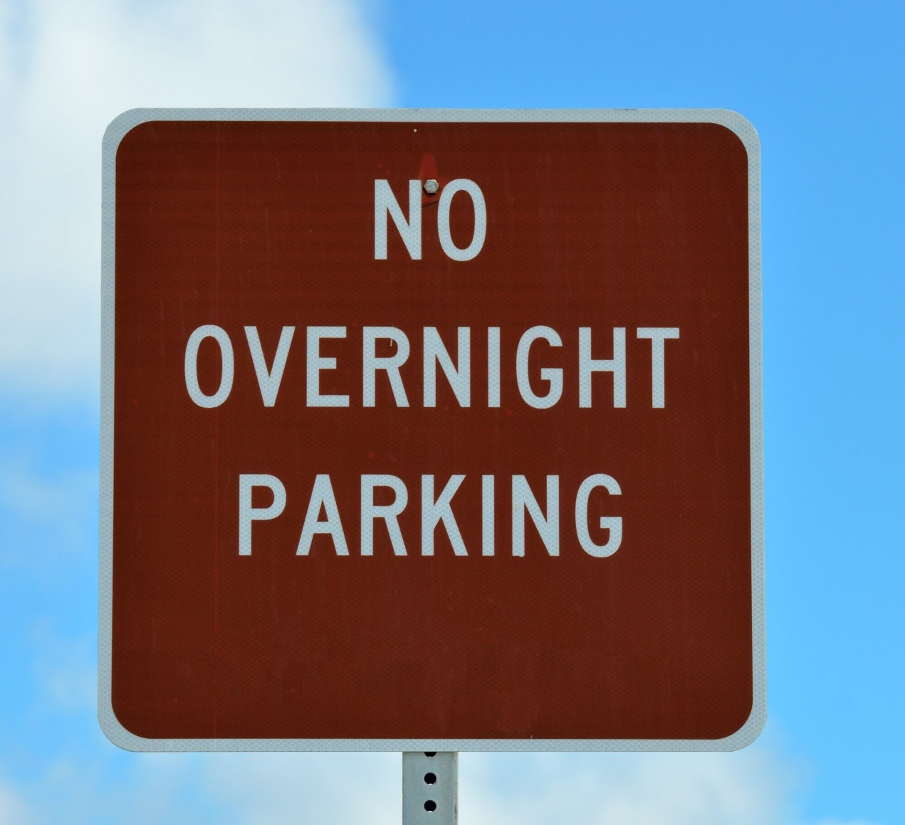 58 Images for : No Overnight Parking 2023 - Kodeposid